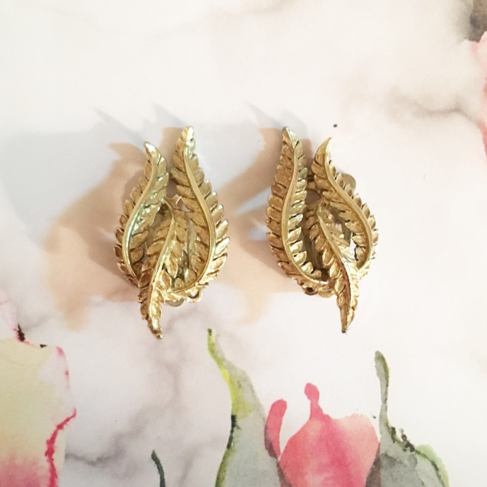Coro Gold/Silver Tone Leaf Shape Clip-On Earrings